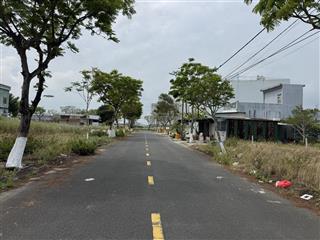 Chính chủ bán lô đất đường võ văn đồng sát sông ngay bãi tắm tân trà