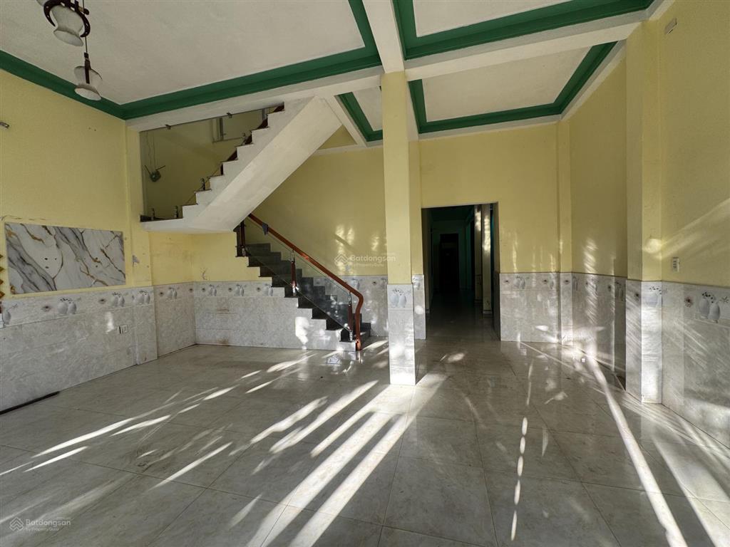 Chính chủ bán nhà 2 tầng mt nguyễn duy trinh ngay bãi tắm tân trà