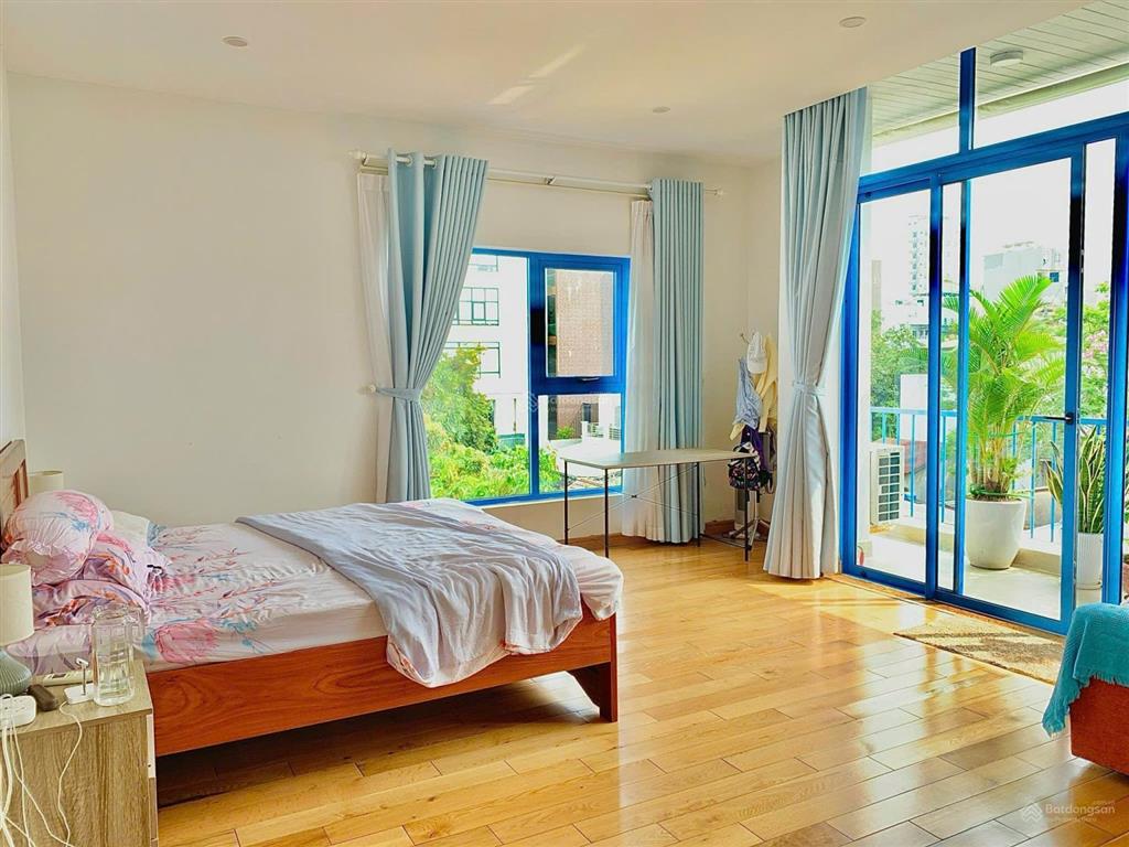 Chính chủ bán căn villa 4 tầng 2mt kiệt chế lan viên, mỹ an. dòng tiền 100tr/tháng