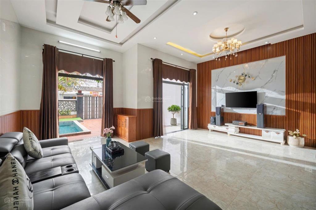 Bán villa 3 tầng có hồ bơi mặt tiền nguyễn duy trinh, ngũ hành sơn, đà nẵng
