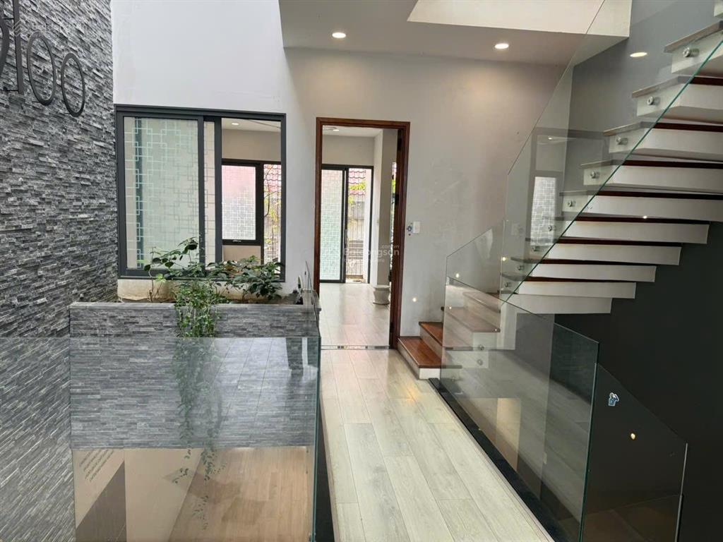 Bán nhà 3 tầng mặt tiền ngô gia khảm đà nẵng