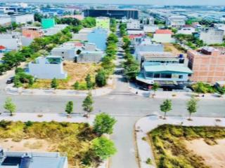 Bán nhanh lô 100m2. ngay chợ bình điền, bình chánh. có sổ. giá 3ty3 xây tự do. tc 100%