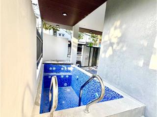 Cho thuê villa 2 mặt tiền lý đạo thành, đà nẵng, 7 phòng ngủ, có hồ bơi, mới 100%, full nội thất