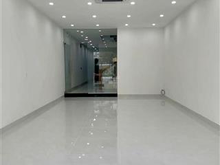 Cho thuê toà nhà 5 tầng mặt tiền đường 30 tháng 4, đà nẵng, trục kinh doanh, nhà đẹp, pccc đầy đủ