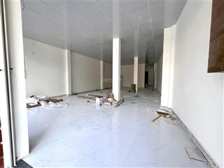 Cho thuê nhà 4 tầng mặt tiền nguyễn văn linh, đà nẵng, trục kinh doanh sầm uất, bề ngang 7m