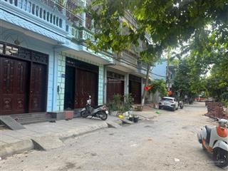 Cần tiền bán 94m2 sát trường chuyên lam sơn thanh hóa rẻ hơn gần 1 tỷ,  0973 897 ***