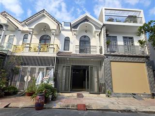 Nhà mới rẻ 3.45 tỉ phú hồng thịnh 8 5x12.5  2 tầng 3pn kdc vip thuận an.  0902 946 ***