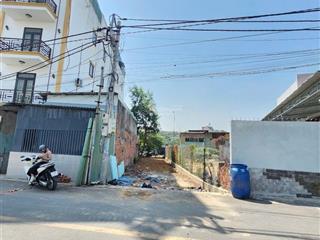 Bán đất nguyêmx thị tươi 5x29m dĩ an 3,5 tỉ, có 2 đường trước sau tiện xây ở + kinh doanh