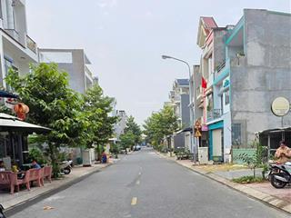 Bán đất kdc phú hồng thịnh 6  4,3 tỷ tiện xây nhà khu vip gần làng đại học   0902 946 ***