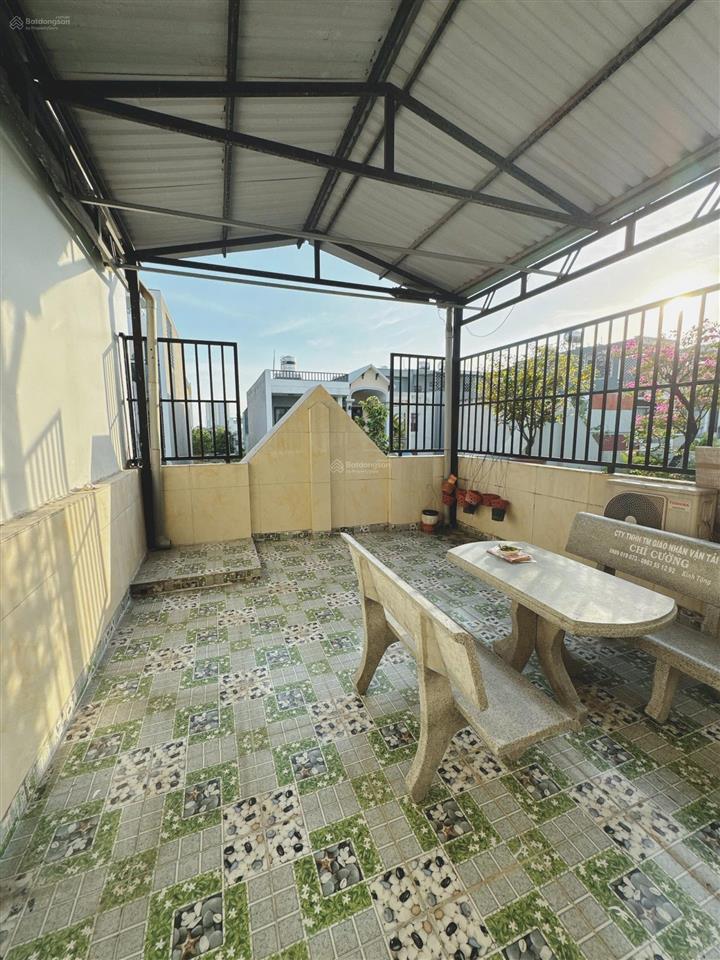 Nhà rẻ nhất kdc phú hồng thịnh 6 sát thủ đức 5,3 tỉ nhanh tay  0902 946 ***