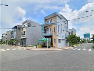 Nhà lô góc cực thoáng chỉ 6 tỉ ở kết hợp kinh doanh khu vip phua hồng thịnh 4,7x15m lô góc