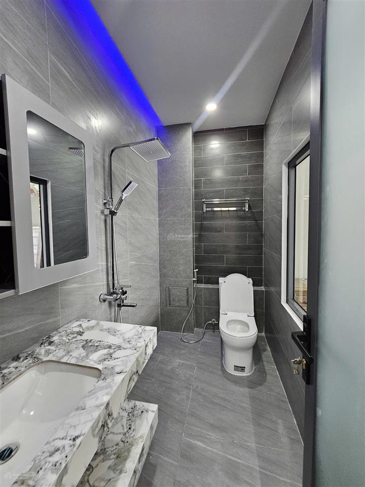 Bán nhà kdc đại ngàn đẹp tuyệt vời chỉ 6,5 tỉ 5x17,5m  full nội thất đẹp tiện vô ở ngay