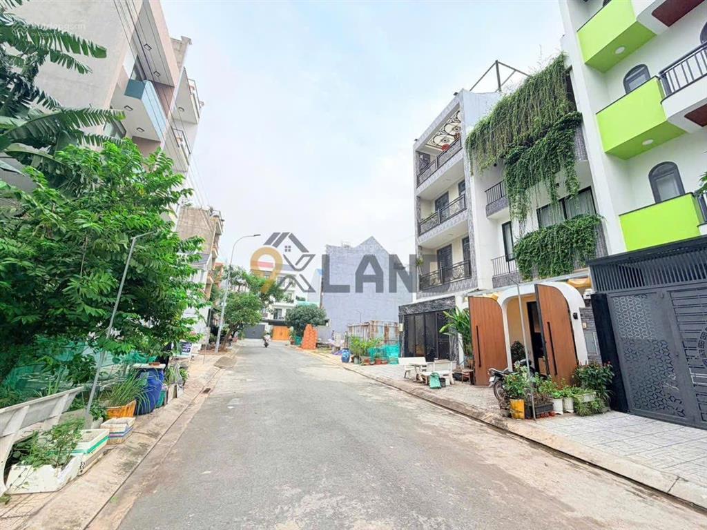 Nhà 4 tầng cực đẹp  kha vạn cân sát phạm văn đồng, thoáng, mới, hiện đại. chủ cần bán cực gấp!!