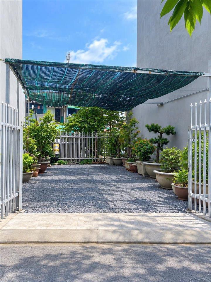 Lô đất kdc đẹp, 4,95x10m đường nhựa xe tải mà chỉ 3,9 tỷ, gần sát chợ nông sản thủ đức