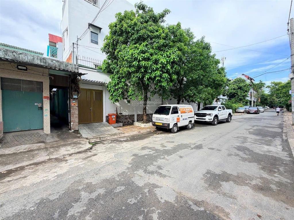 Khuôn nhà trọ 9x20m vuông vức xây được 6 tầng đang cho thuê 30tr/th ngay hoàng diệu 2. nhanh tay