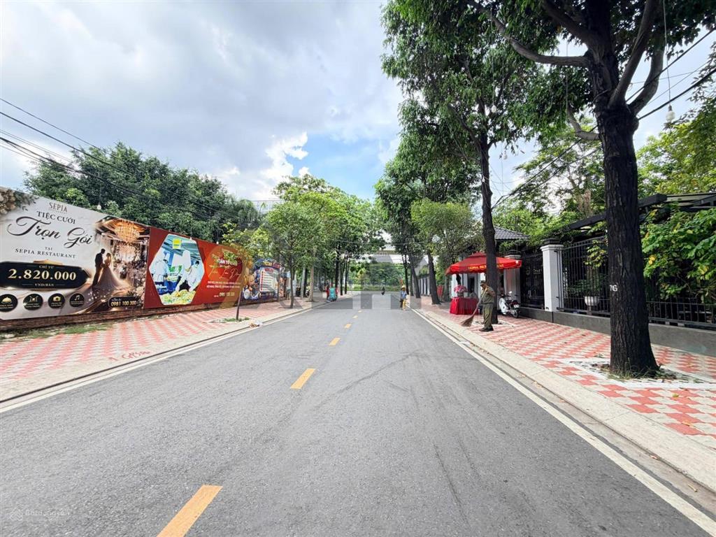 Bán đất 1615m2 full thổ cư khổng tử  bình thọ  chủ quyền riêng  công chứng ngay  240 tỷ