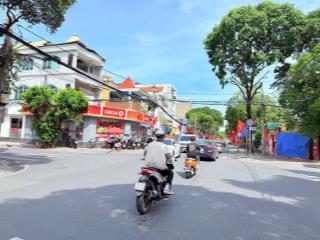 Khuôn đất mt thống nhất  46,5x12,5m tiện xây building  khu nổi bật bình thọ. 90 tỷ còn nói chuyện
