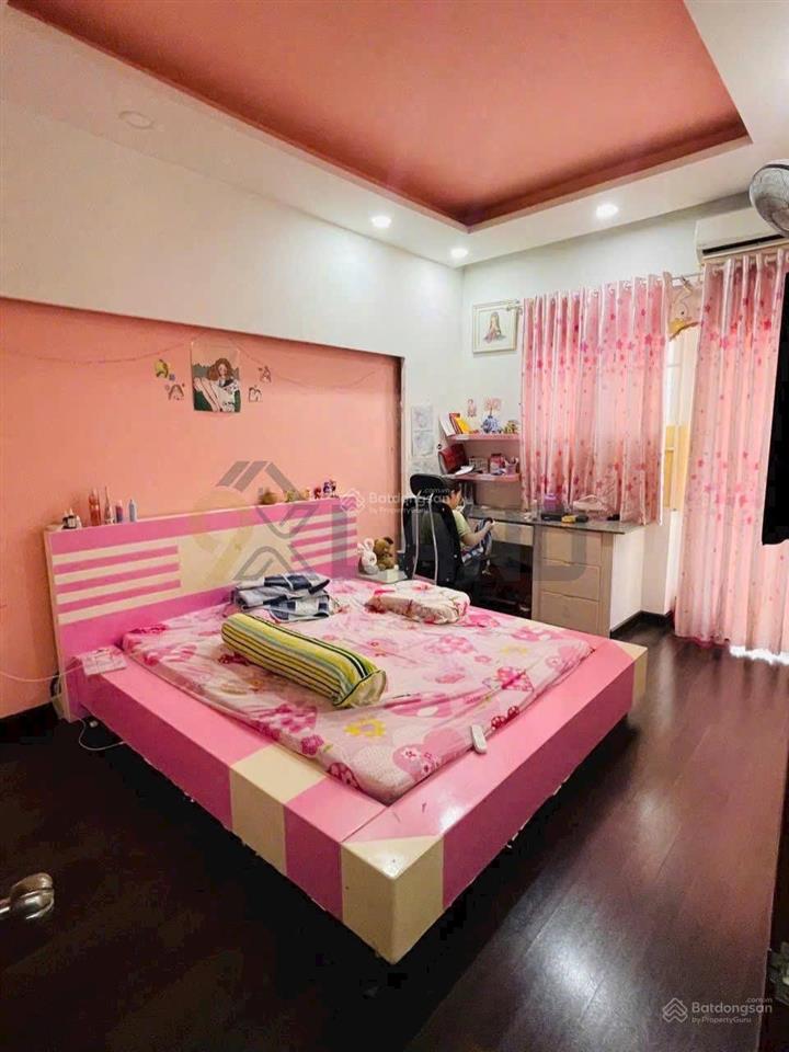 Bán nhà kiểu villa  1 trệt 1 lầu  gần chợ thủ đức  kế ga metro  129.1m2 ngang 8.5m x 15.4m