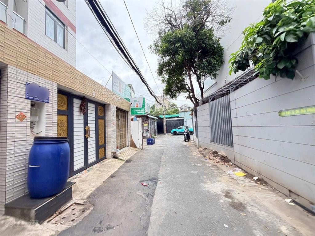 553m2 full thổ cư vuông vức 25x23m mà chỉ 39tr/m2  phù hợp xây chdv gần sát metro. nhanh tay
