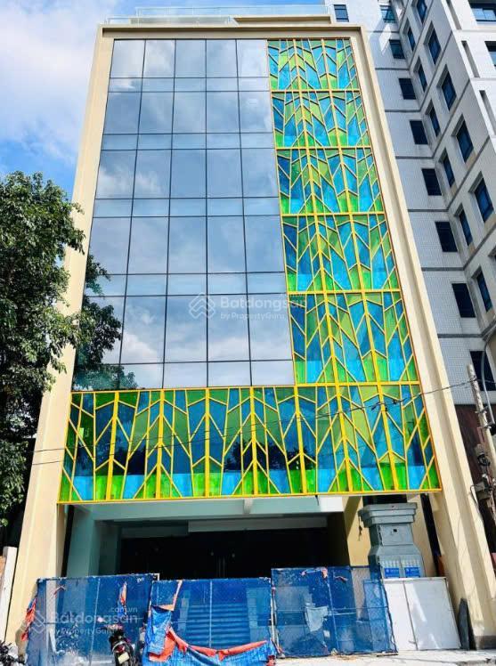 Mt nguyễn sơn (10x20m) hầm 7 tầng đang cho thuê 260tr còn 6 năm giá 55 tỷ