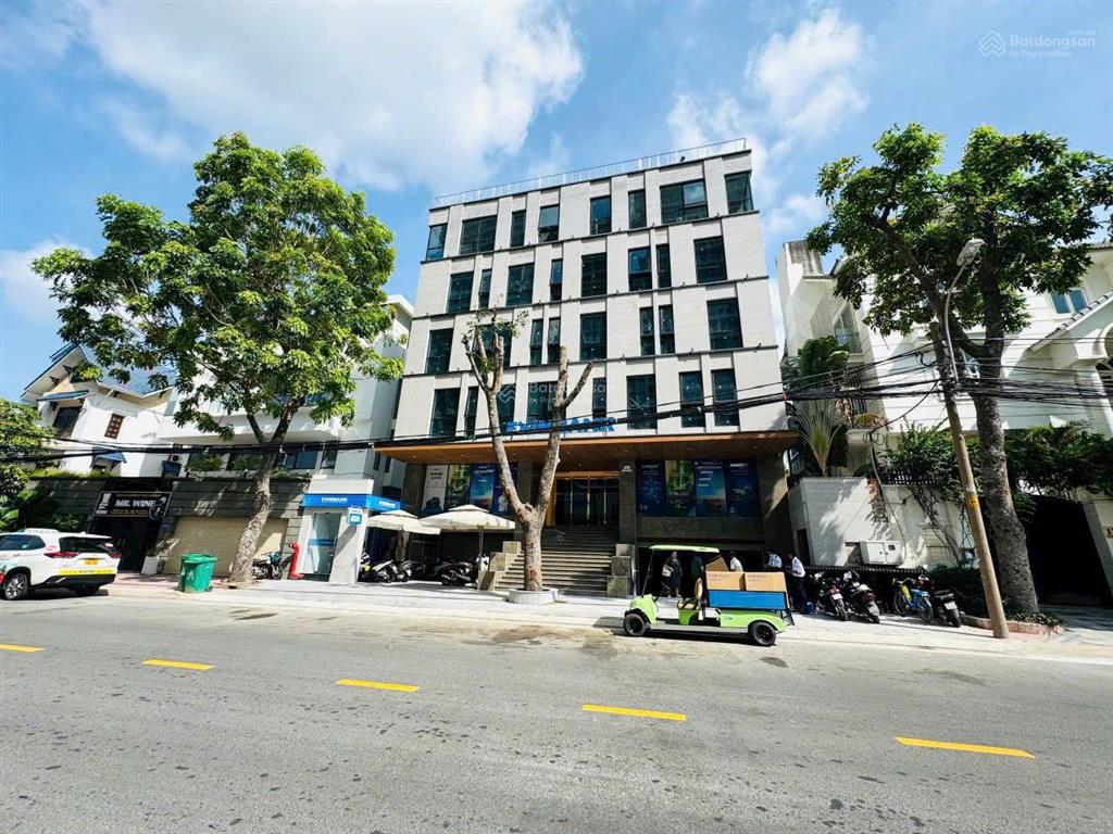 Rẻ nhất q2 mt đõ pháp thuận thảo điền (16 x 20m) ctxd hầm 3 lầu st giá 70 tỷ