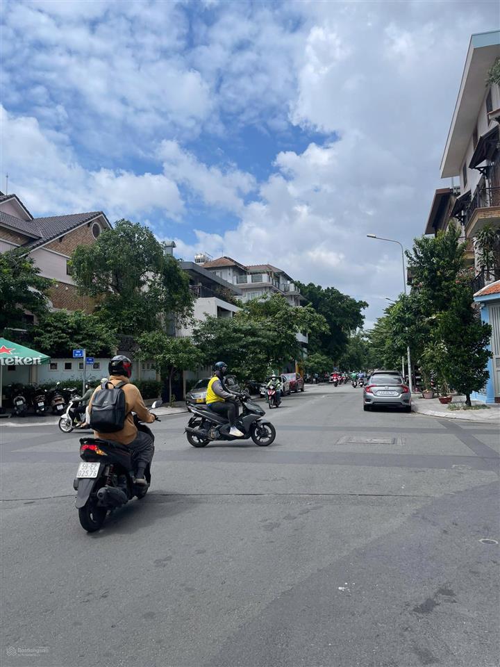 Rất hiếm! ngay lê văn sỹ p14 q3 (39m x 30m) ctxd hầm 7 tầng hdt 600tr giá bán 104 tỷ