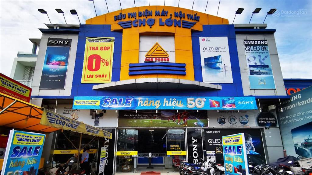 Nhà mặt tiền đường huỳnh tấn phát, q7, dt (35x42m) hđt 281tr còn 4 năm giá 61 tỷ