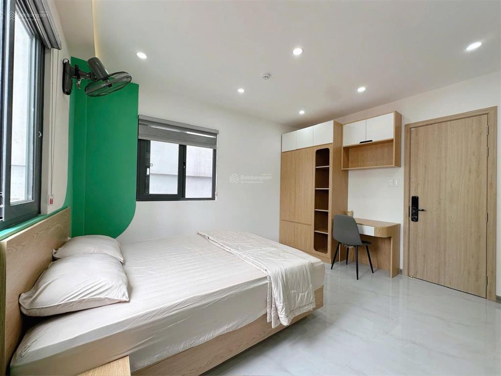 Căn hộ cửa sổ thang máy 38m2 phan đình phùng phú nhuận gần phan xích long cầu kiệu hai bà trưng q1