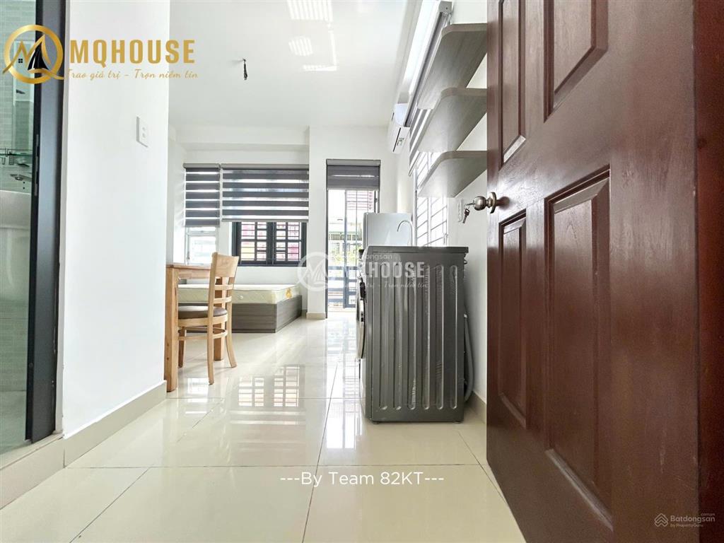 Căn hộ ban công thang máy 42m2 huỳnh văn bánh phú nhuận gần nguyễn văn trỗi trường sa quận 3 quận 1