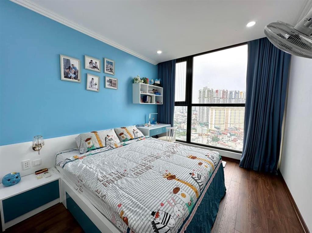 Tôi chính chủ bán căn viha complex 107 nguyễn tuân, 95m² thiết kế 3 ngủ tầng trung đẹp giá 9.7 tỷ