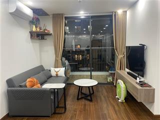 Chính chủ bán căn hộ tại eco green city, 75m2 tầng trung ban công đông nam full nội thất giá 5tỷ9