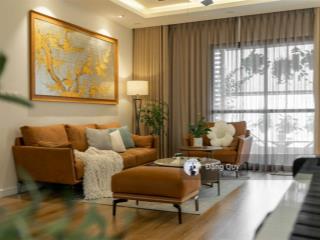 Chính chủ bán căn hộ vinaconex 1 cầu giấy, 200m2 thiết kế 4 ngủ 4 vệ sinh nội thất luxury giá 16tỷ