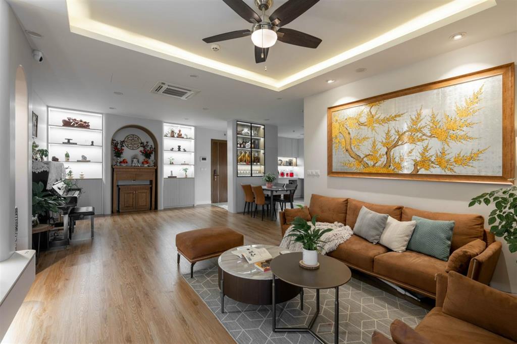 Chính chủ bán căn hộ vinaconex 1 cầu giấy, 200m2 thiết kế 4 ngủ 4 vệ sinh nội thất luxury giá 16tỷ