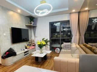 Chính chủ bán căn góc golden west lê văn thiêm, 82.5m2 thiết kế 2 ngủ tầng trung, giá 6tỷ