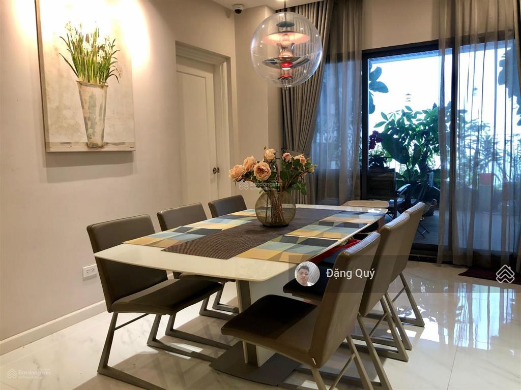 Chính chủ gửi bán căn trinity tower 68m2 thiết kế 2pn tầng trung view 2 hồ giá 6.5tỷ  0922 893 ***