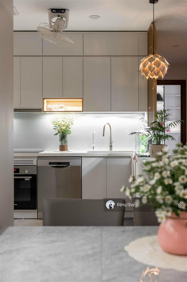 Chính chủ bán căn cienco1 hoàng đạo thuý, 110m2 thiết kế 3 ngủ tầng đep full nội thất giá 9.5tỷ