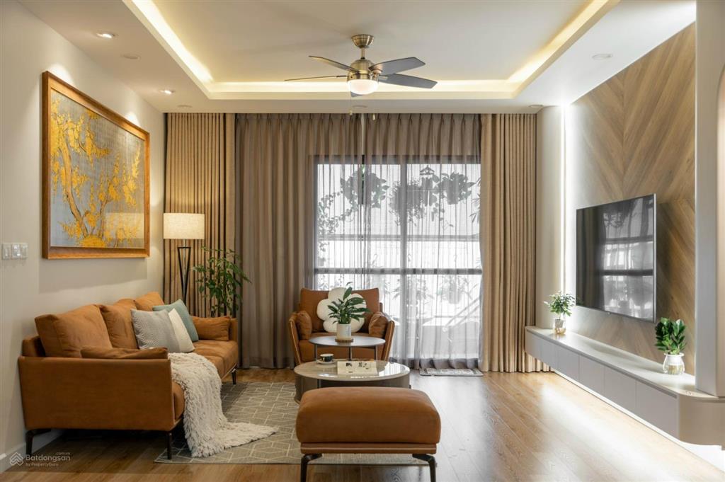 Tôi bán căn hộ tại golden park cầu giấy,100m2 thiết kế 3 ngủ tầng trung full nội thất đẹp giá 9.4tỷ