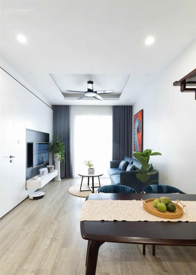 Mình bán căn việt đức complex, 73m2 thiết kế 2ngủ, full nội thất mới bc đông nam giá 5.8tỷ