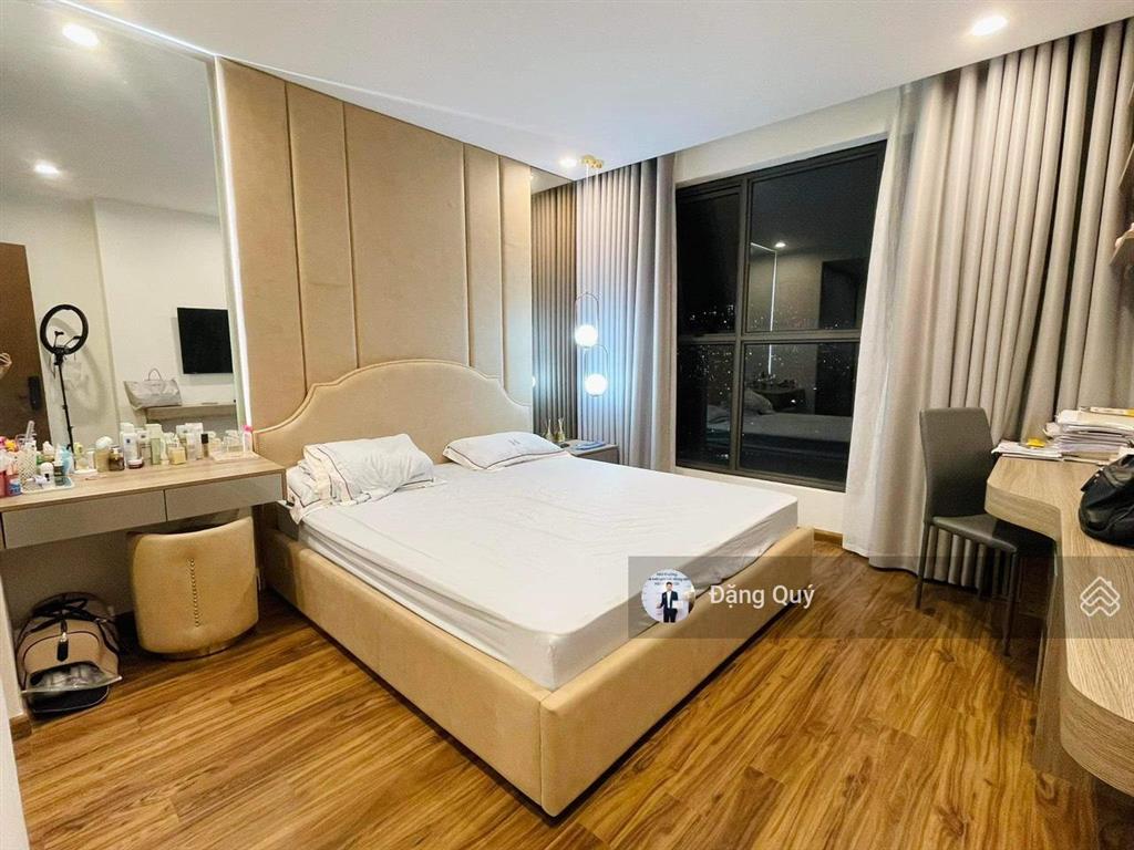 Bán căn cđt handico complex 33 lê văn lương, 70.4m2 thiết kế 2 ngủ tầng trung bc đông nam giá 7.6tỷ