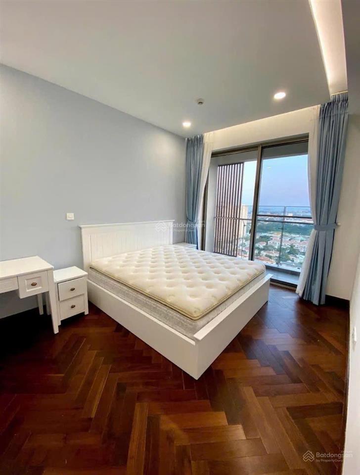 Giá chỉ 8,7 tỷ ch midtown 89m2  2pn, 2wc, view đông nam, full nội thất + ô xe hơi riêng, sổ hồng