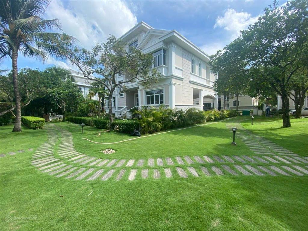 Chào giá 232 tỷ cho căn biệt thự đơn lập khu compound chateau vip bật nhất pmh, liền kề club house