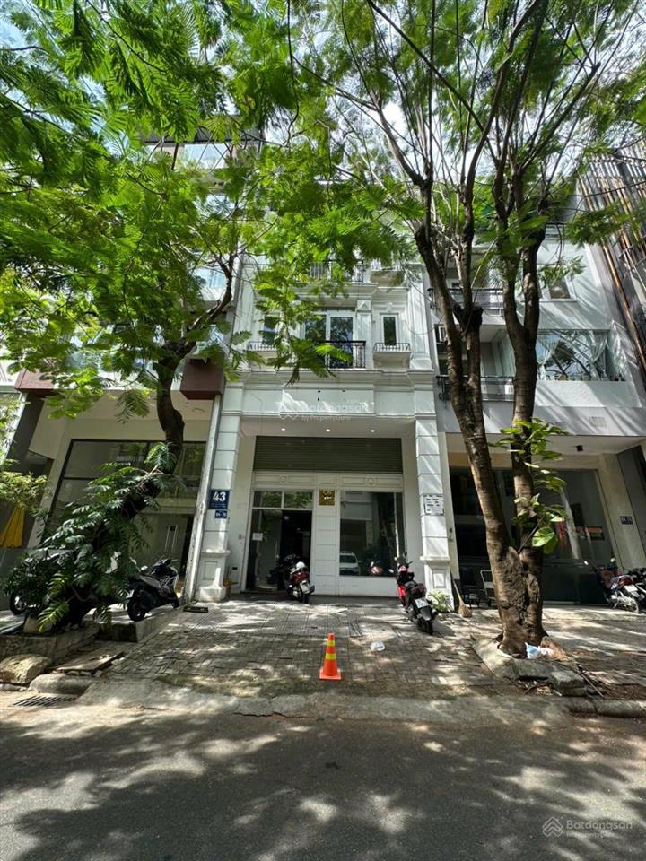 Nhà phố khu văn hóa giải trí phú mỹ hưng 6x18,5m  111m2 xây dựng 4 tầng. giá 26,2 tỷ. 0986 753 ***