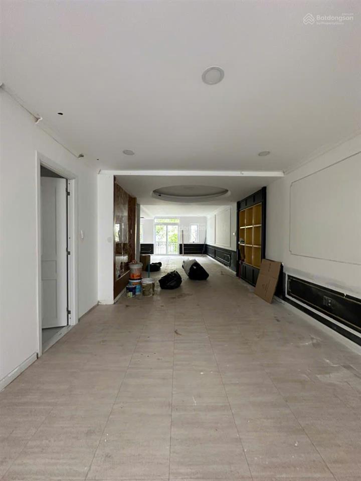 Nhà phố khu văn hóa giải trí phú mỹ hưng 6x18,5m  111m2 xây dựng 4 tầng. giá 26,2 tỷ. 0986 753 ***