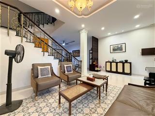 Biệt thự vườn giá chỉ 228tr/m2, sở hữu vị trí đắc địa gần công viên, siêu thị, trường học quốc tế