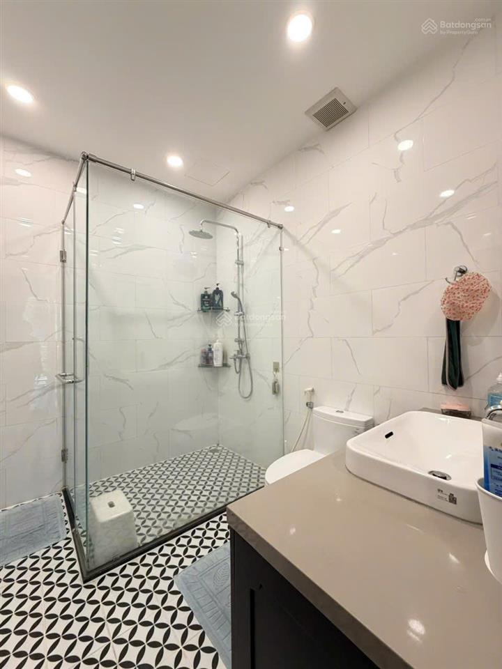 Biệt thự 7x28m ~ 196m2, sở hữu vị trí đắc địa gần công viên 2ha, siêu thị, 5 trường học quốc tế.