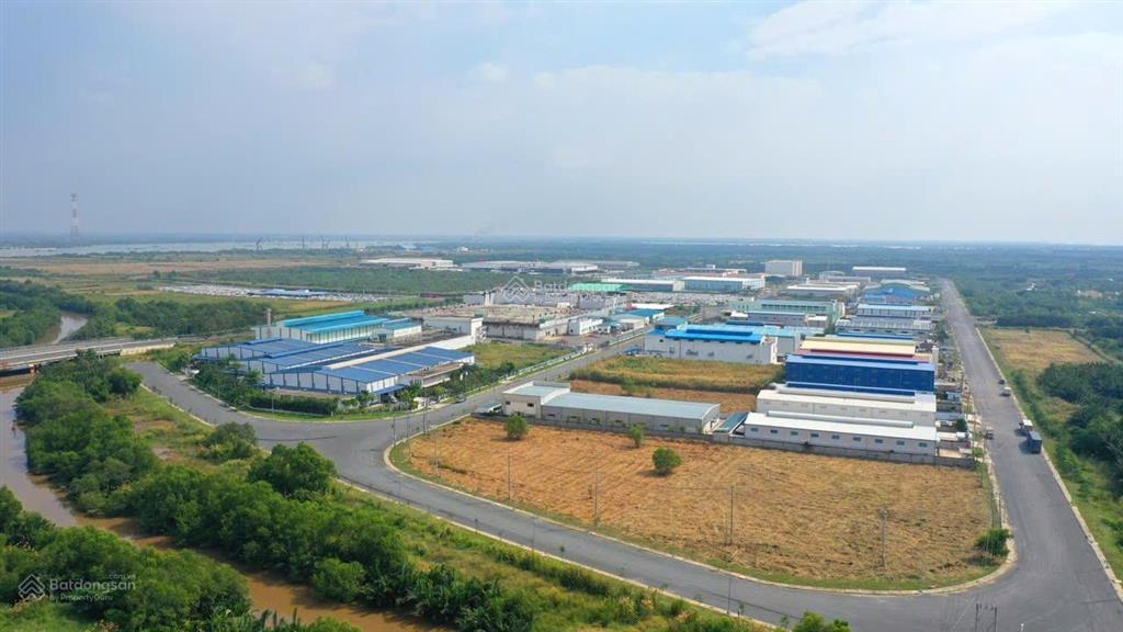 Bán 20.000m2 đất tại hiệp phước nhà bè. giá 6,5tr/m2, đã có sổ, thời hạn còn 32 năm.  0986 753 ***