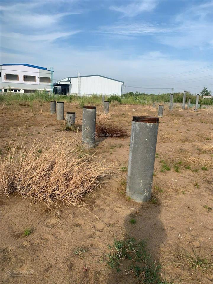 Bán 20.000m đất tại đường số 10, xã hiệp phước, huyện nhà bè, giá tốt 6,5 triệu / m2.  0986 753 ***