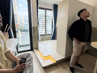 Trống sẵn phòng mới xây full nội thất cửa sổ bự ngay chợ hoa hồ thị kỷ sát ueh phù hợp 2  3 bạn ở