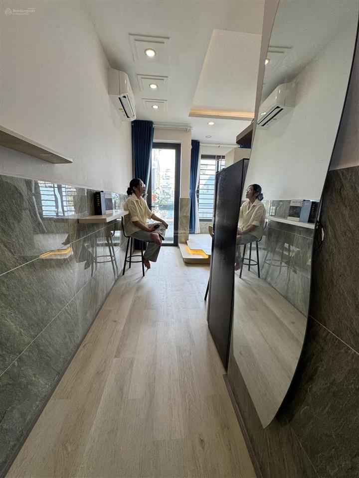Trống sẵn phòng mới xây full nội thất cửa sổ bự ngay chợ hoa hồ thị kỷ sát ueh phù hợp 2  3 bạn ở