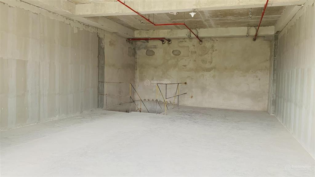 Cho thuê shophouse akari 2 tầng tổng dt 178m2. miễn phí ql, khu dân cư sầm uất
